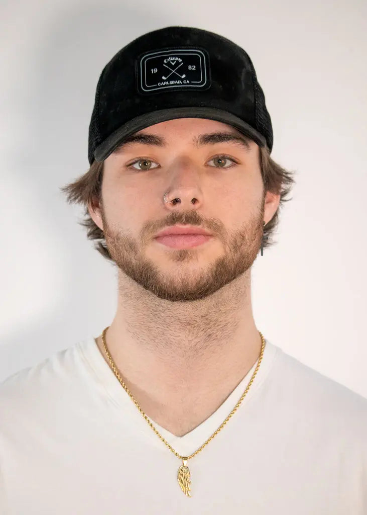 Angel Wing Pendant (Gold)